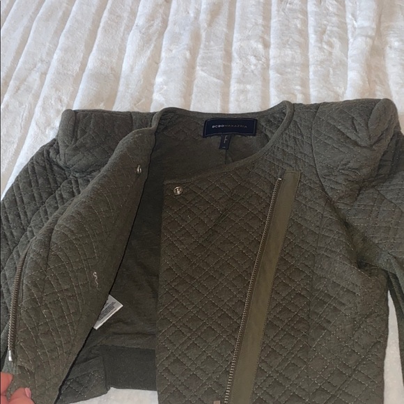 Jacket - Picture 7 of 8